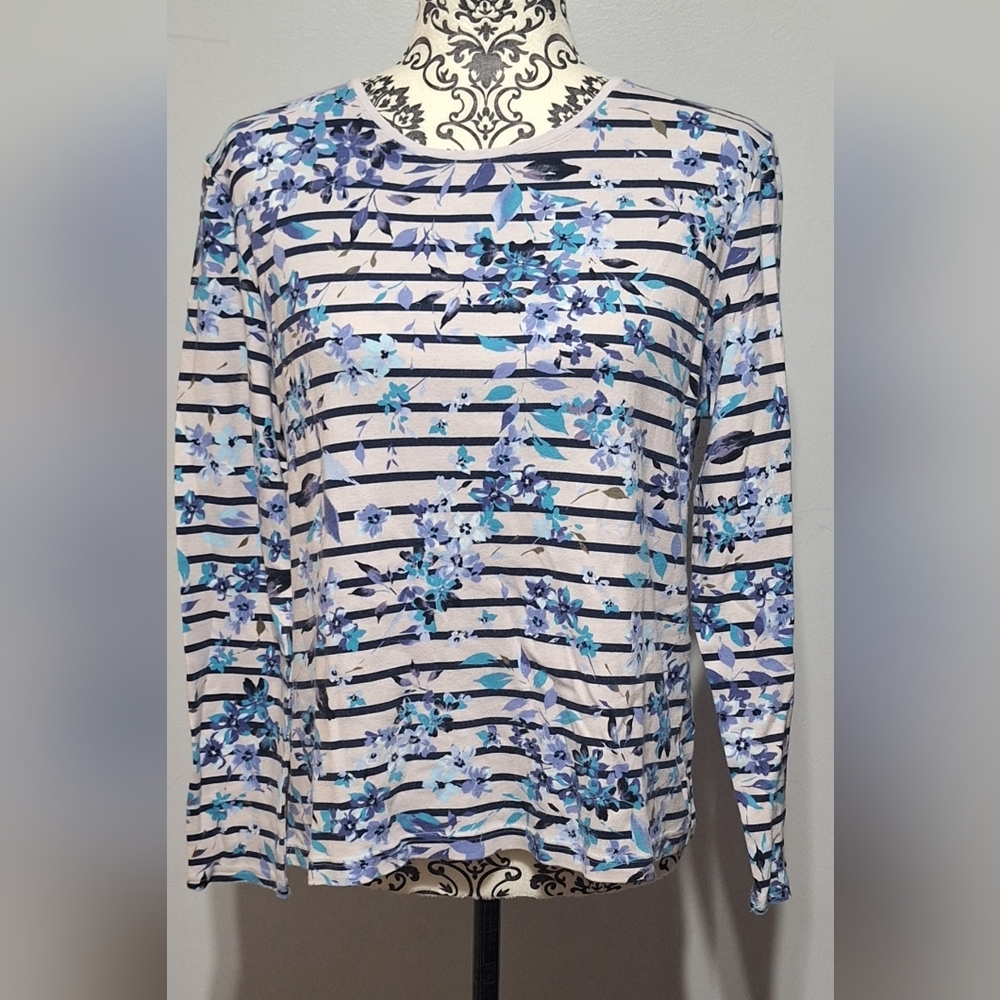 Lrg Croft & Barrow Floral Stripe Blouse - Blue and White